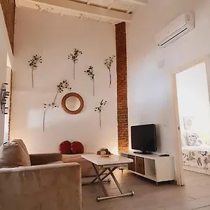 apartamento-en-triana-sevilla-seville.es-andalucia.com/